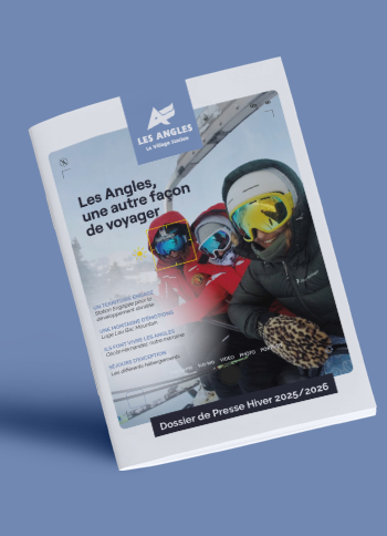 Mockup dossier presse 2025 2026