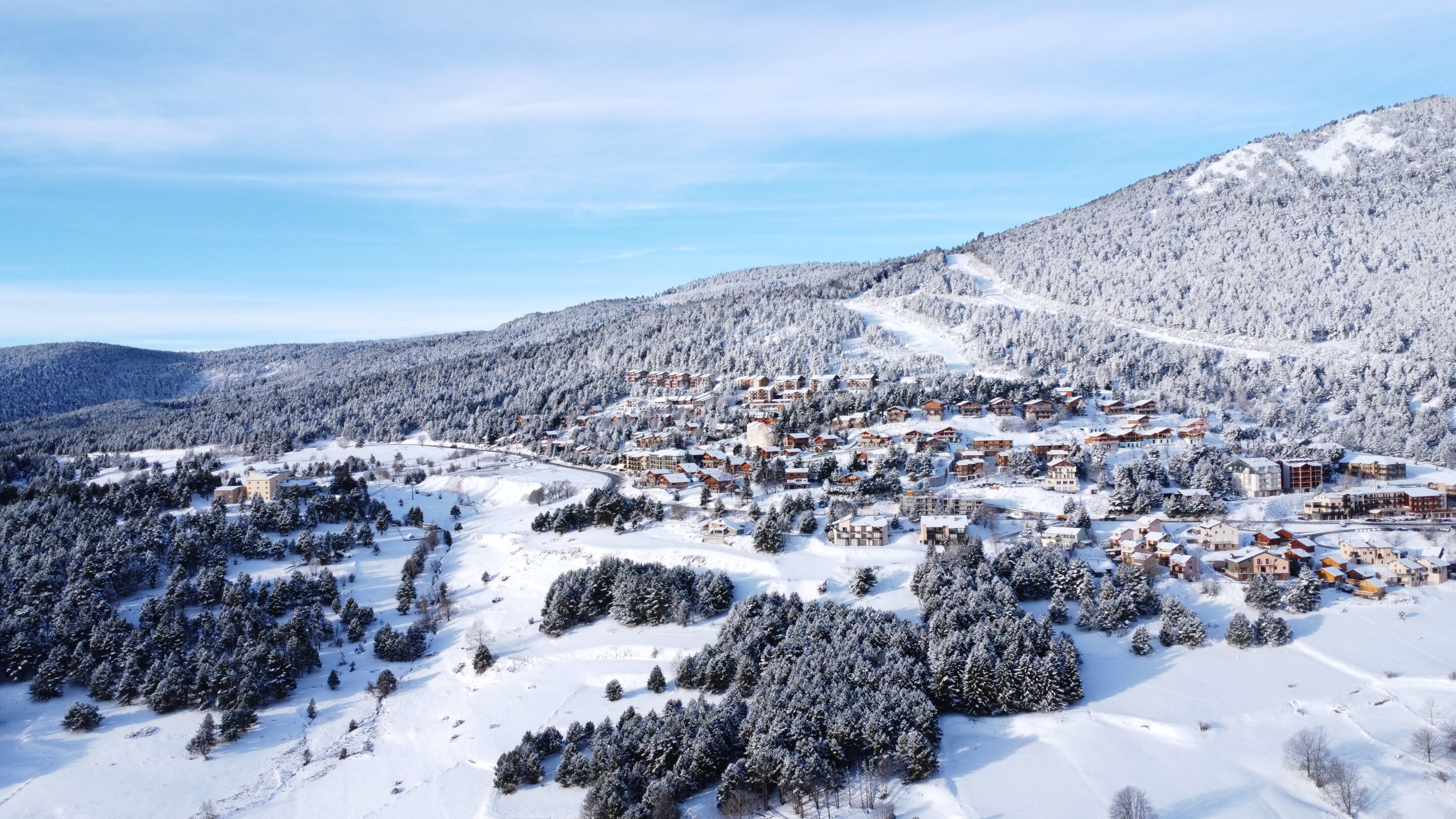 ©Montcouleur village 2 scaled